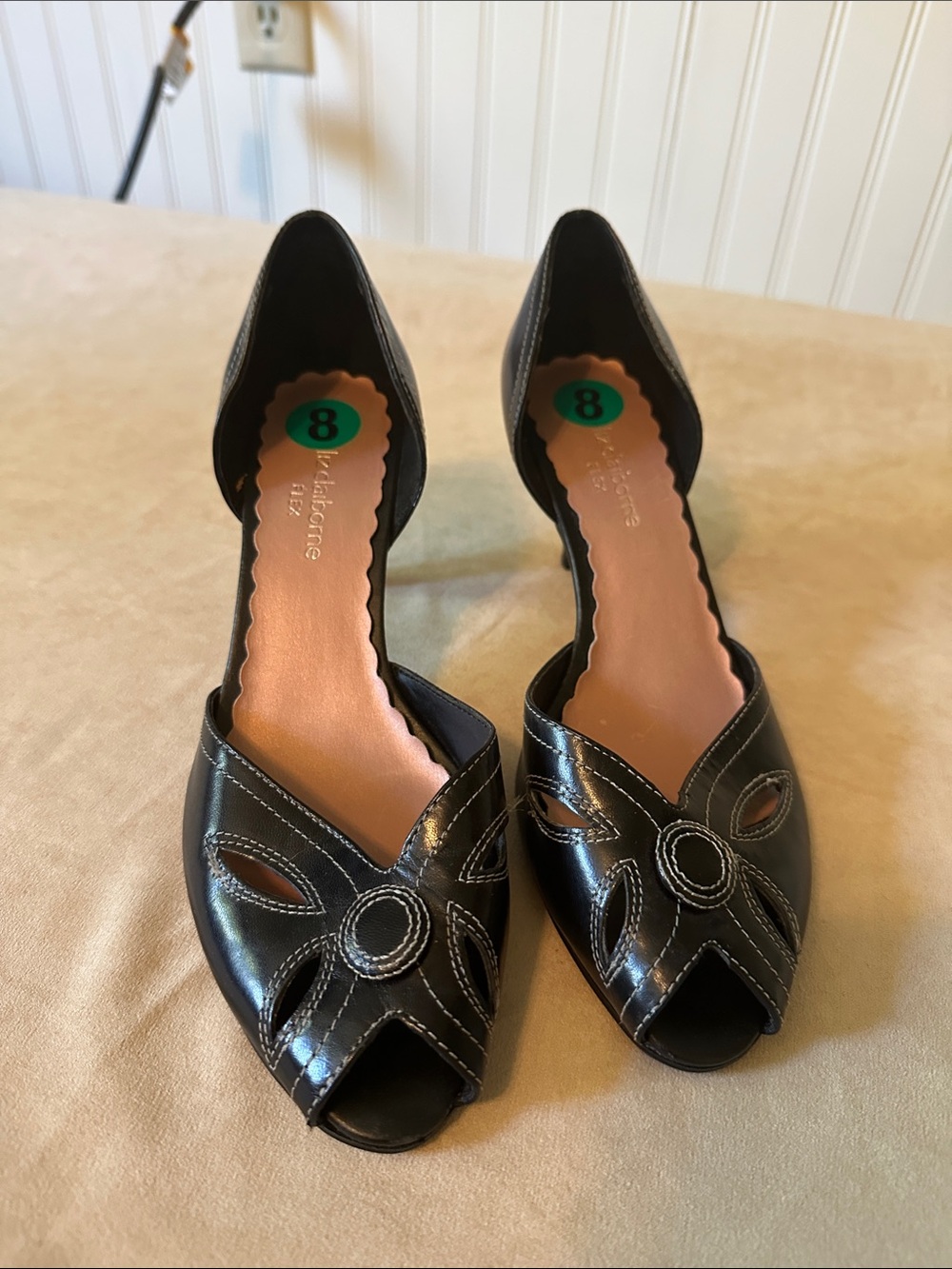 Black Peep-Toe Women's Flats with Decorative Cutouts